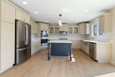 10407 Golden Arch Avenue, Saint John, IN 46373 - Photo 13