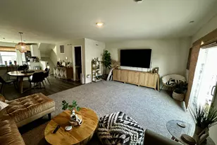 8728 Orchid Dr, Saint John, IN 46373 - Photo 3