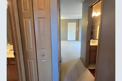 2035 W 75th Place #21, Merrillville, IN 46410 - Photo 7