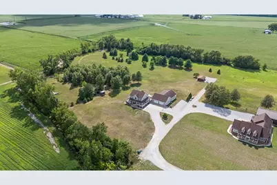 14984 County Rd 300 W, Wheatfield, IN 46392 - Photo 5