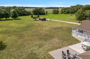 14984 County Rd 300 W, Wheatfield, IN 46392 - Photo 11