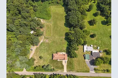 1251 N Mineral Springs Road, Chesterton, IN 46304 - Photo 5