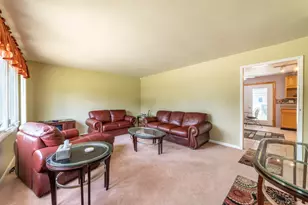 631 Osage Rd, Valparaiso, IN 46385 - Photo 3