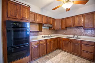 1060 N Vanderburg St, Gary, IN 46403 - Photo 7