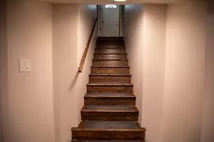 1060 N Vanderburg St, Gary, IN 46403 - Photo 13