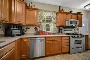 2006 W 4th Pl, Gary, IN 46404 - Photo 7