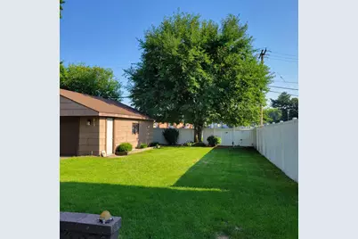 3622 Highway Avenue, Highland, IN 46322 - Photo 5