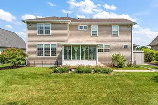 1144 Mary Ellen Dr, Crown Point, IN 46307 - Photo 15