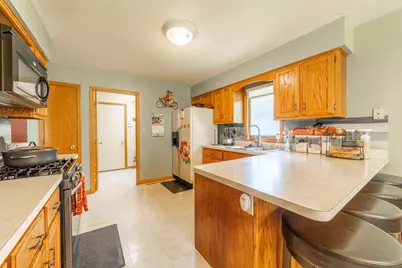 7114 Starling Drive, Schererville, IN 46375 - Photo 9