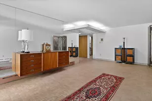 1429 W Lincoln Hwy, Schererville, IN 46375 - Photo 5