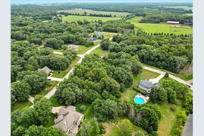 10424 Cynthia Lane, Wheatfield, IN 46392 - Photo 5