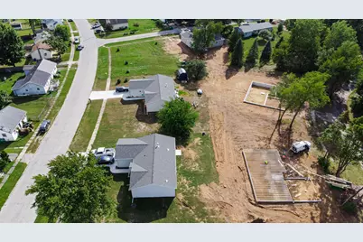 522 Oxford Road, Kingsford Heights, IN 46346 - Photo 17