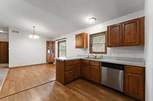 751 Bond Ave, Valparaiso, IN 46385 - Photo 9