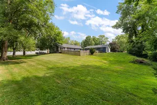 751 Bond Ave, Valparaiso, IN 46385 - Photo 23