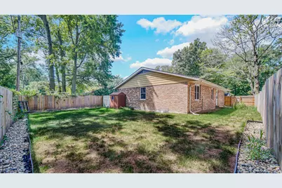 1034 Providence Street, Michigan City, IN 46360 - Photo 3