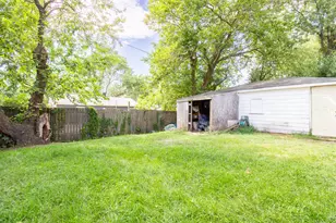 1100 S Lake St, Gary, IN 46403 - Photo 27