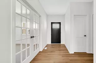 301 Holst Ln, Valparaiso, IN 46385 - Photo 3