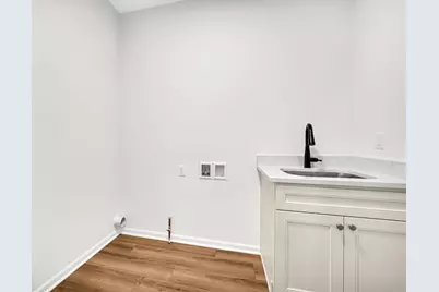 301 Holst Lane, Valparaiso, IN 46385 - Photo 15