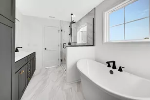 301 Holst Ln, Valparaiso, IN 46385 - Photo 19