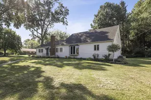 701 S Park Dr, Chesterton, IN 46304 - Photo 3