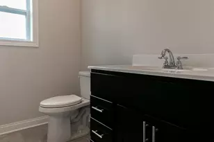 1761 Trailbrook Dr, Valparaiso, IN 46385 - Photo 17