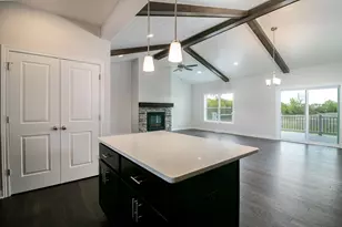 1761 Trailbrook Dr, Valparaiso, IN 46385 - Photo 9