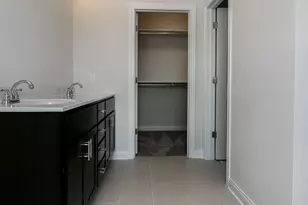 1761 Trailbrook Dr, Valparaiso, IN 46385 - Photo 13