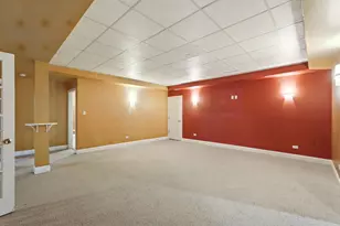 1121 Boxwood Dr, Munster, IN 46321 - Photo 27