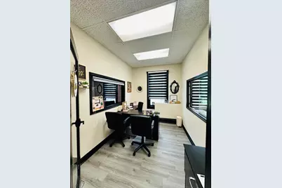 1101 Indiana Avenue, La Porte, IN 46350 - Photo 19