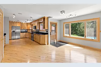 5496 W 107th Court, Crown Point, IN 46307 - Photo 11