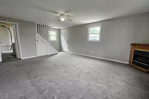 742 N Indiana St, Griffith, IN 46319 - Photo 7