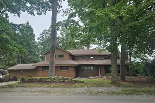 683 Waverly Rd, La Porte, IN 46350 - Photo 3