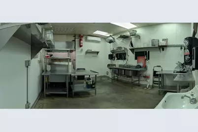 518 Lincolnway, La Porte, IN 46350 - Photo 13