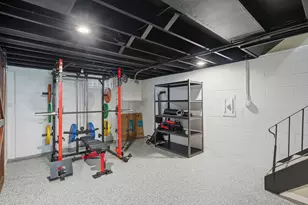 2949 W 76th Ln, Merrillville, IN 46410 - Photo 23