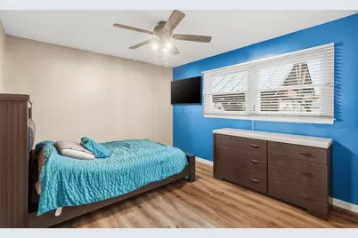 2949 W 76th Lane, Merrillville, IN 46410 - Photo 15