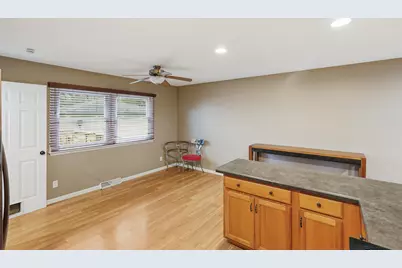 2949 W 76th Lane, Merrillville, IN 46410 - Photo 11