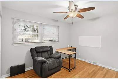 2949 W 76th Lane, Merrillville, IN 46410 - Photo 13