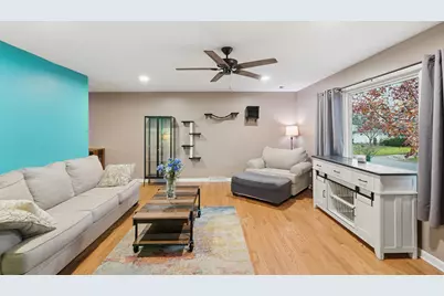 2949 W 76th Lane, Merrillville, IN 46410 - Photo 9