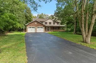 5338 E Lawler Ct, Demotte, IN 46310 - Photo 7