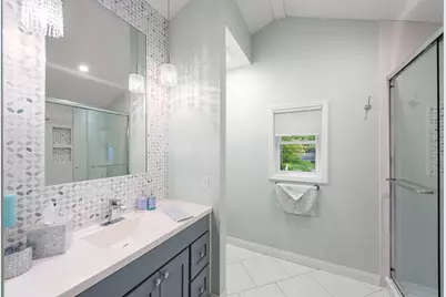 506 Washington Park Boulevard, Michigan City, IN 46360 - Photo 5