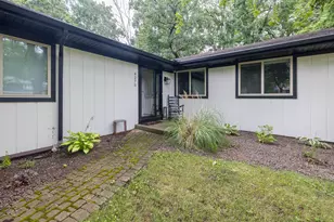 4270 Park Pl, Crown Point, IN 46307 - Photo 3