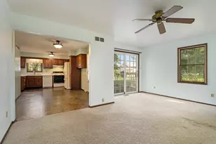 1952 Galena Ct, Valparaiso, IN 46385 - Photo 9