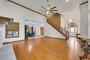 148 Timber Point Ct, Valparaiso, IN 46385 - Photo 7