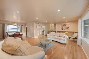 551 N Union Pl, Gary, IN 46403 - Photo 5