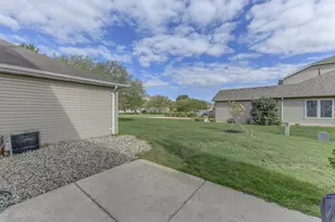 2265 Sandcastle Dr, Dyer, IN 46311 - Photo 23