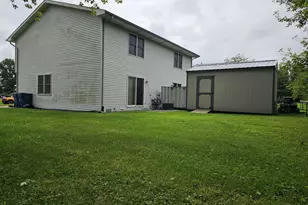 213-215 Burr Ct, Lowell, IN 46356 - Photo 5