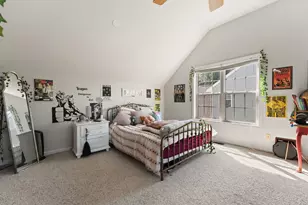 1544 Colonial Dr, Chesterton, IN 46304 - Photo 17