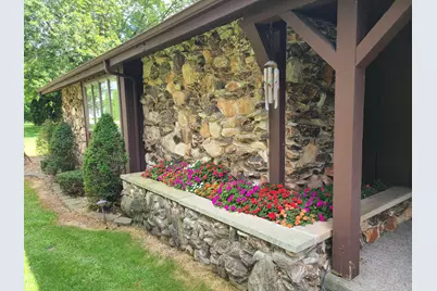 114 E Jersey Street, Hanna, IN 46340 - Photo 5