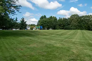 13100 Snowberry Ln, Saint John, IN 46373 - Photo 5