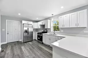 840 E 25th Ave, Gary, IN 46407 - Photo 5